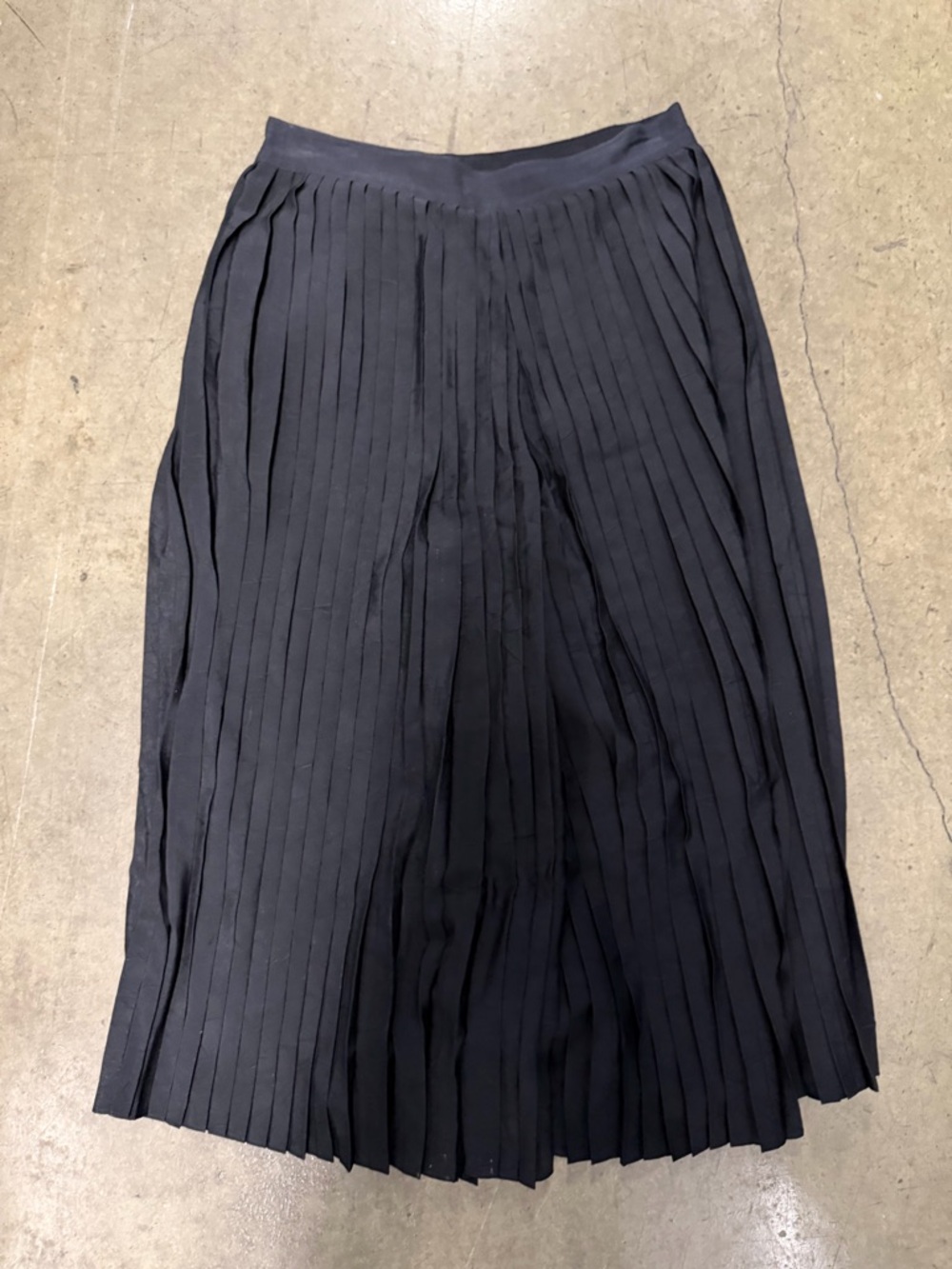 Vince Pleated Midi Skirt